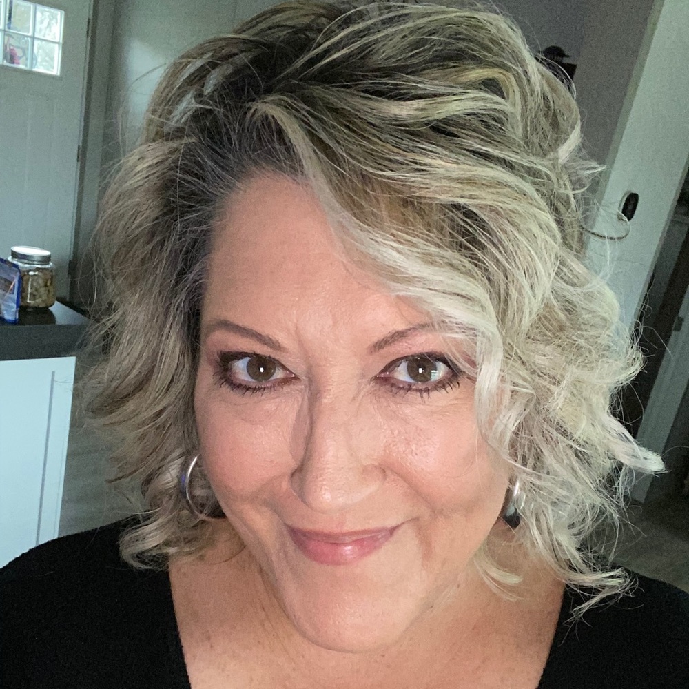 Meet your Posher, Tracy